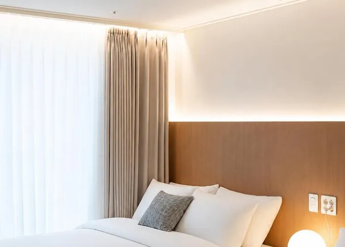 Whooahan Suyu Hotel